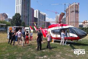 Поранену дитину на вертольоті доправили в Київ для лікування в лікарні "Охматдит"
