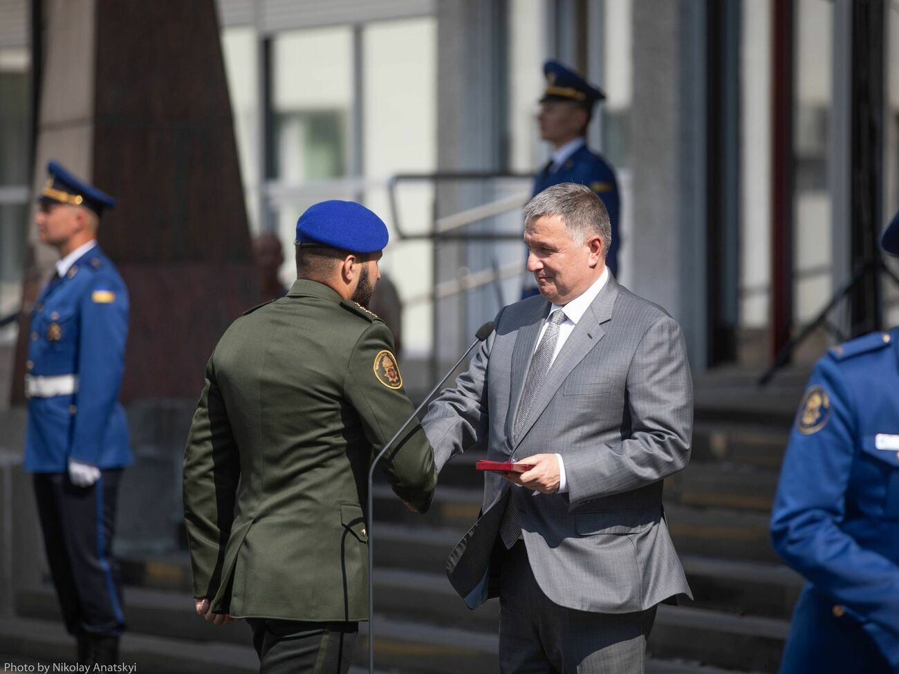 Аваков подякував співробітникам МВС за службу