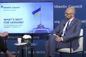 Яценюк: Абсолютно очевидно, що кінцева мета Путіна – захопити Україну