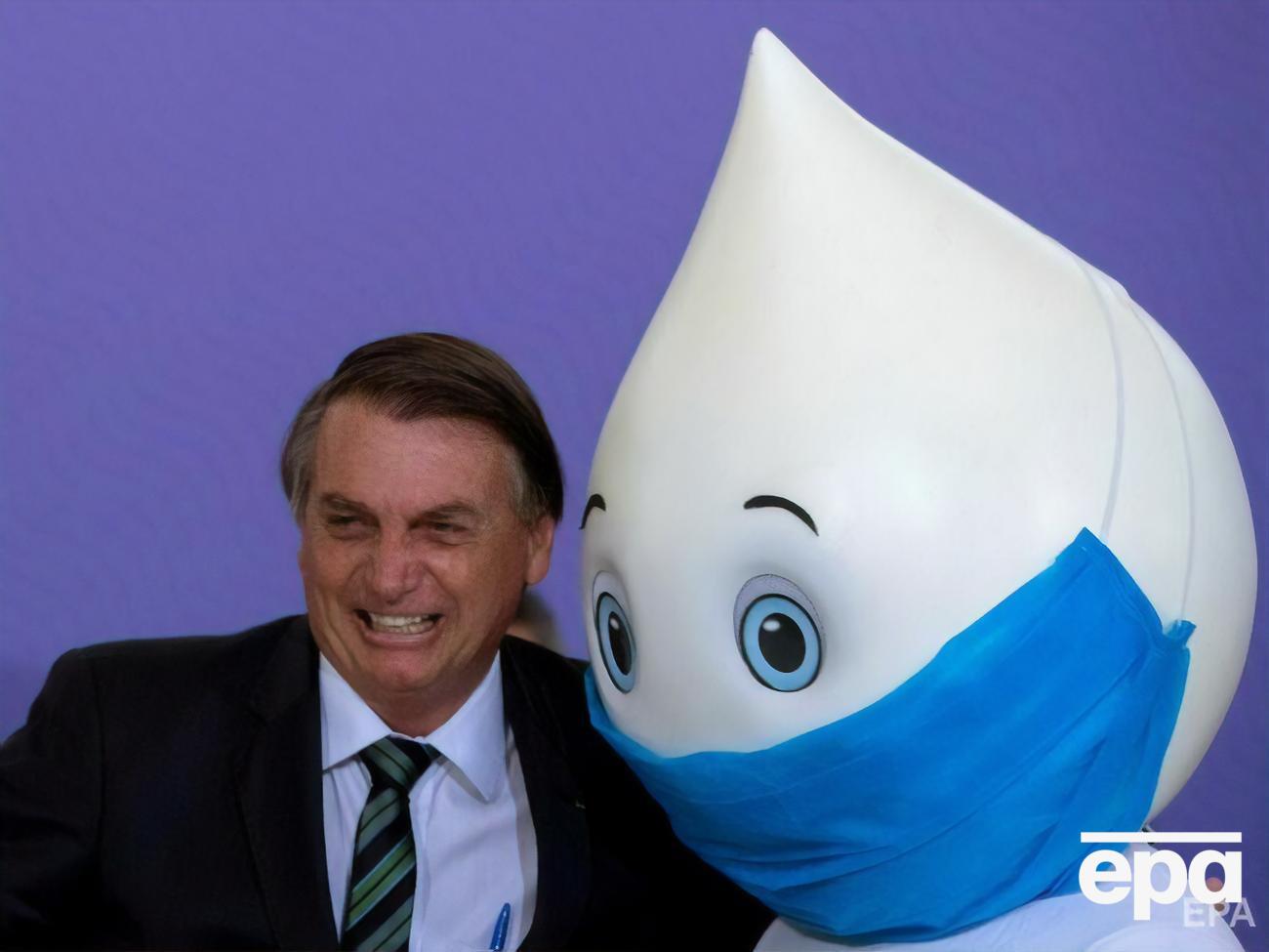 Болсонару проведе в лікарні три дні, про це повідомив його син Флавіо