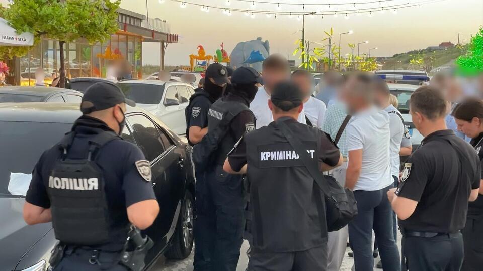 Весілля в Одеській області завершилося приїздом поліції