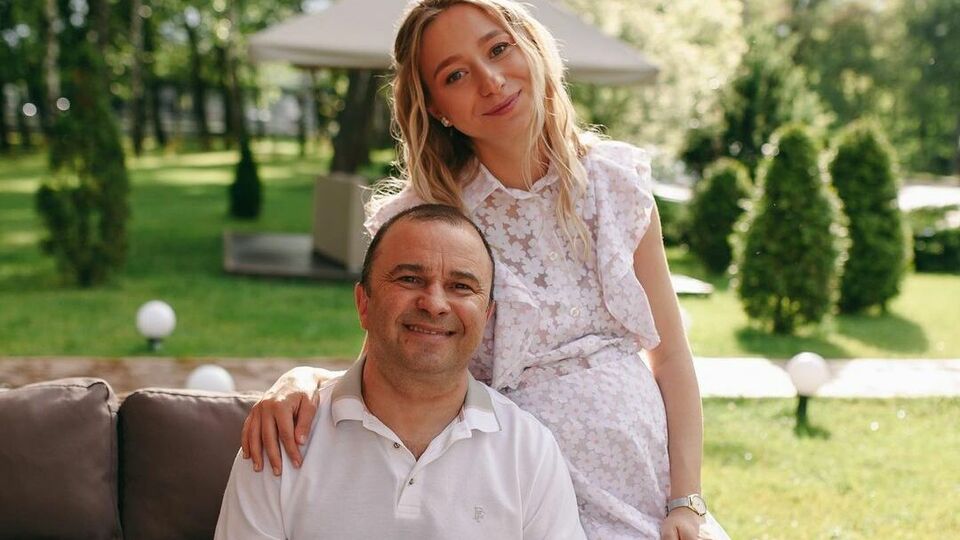 Репяхова и Павлик 15 июля отмечают месяц со дня рождения сына