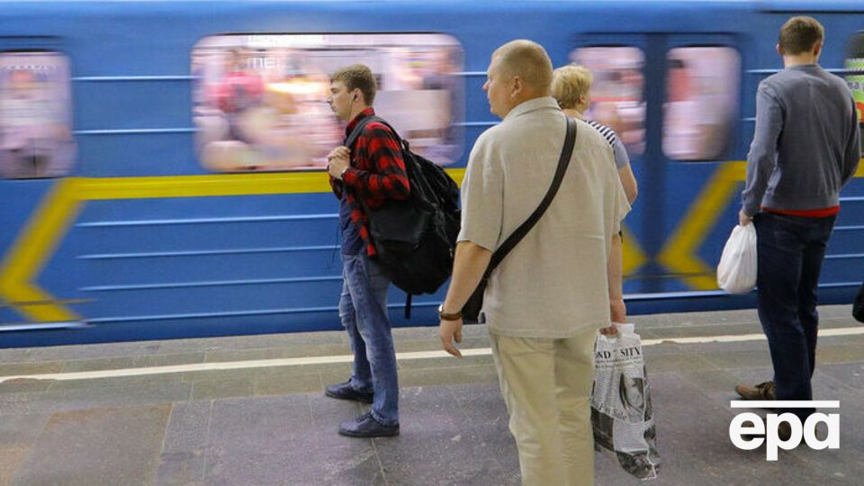 Роботу метро Києва на "червоній" лінії тимчасово обмежено