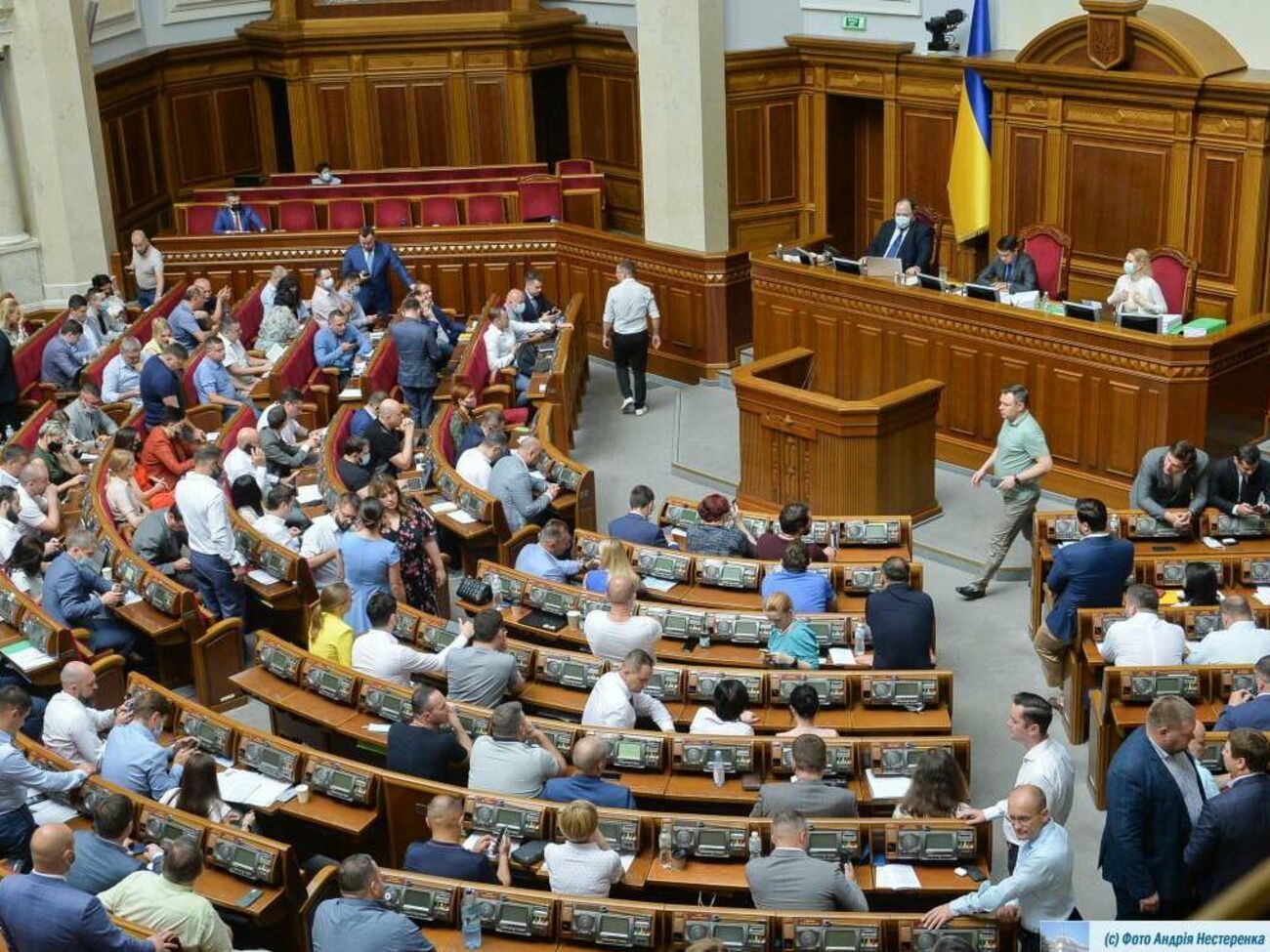 Рада приняла закон 15 июля