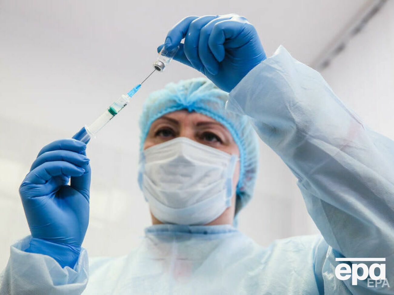 Вакцинация от COVID-19 началась в Украине 24 февраля