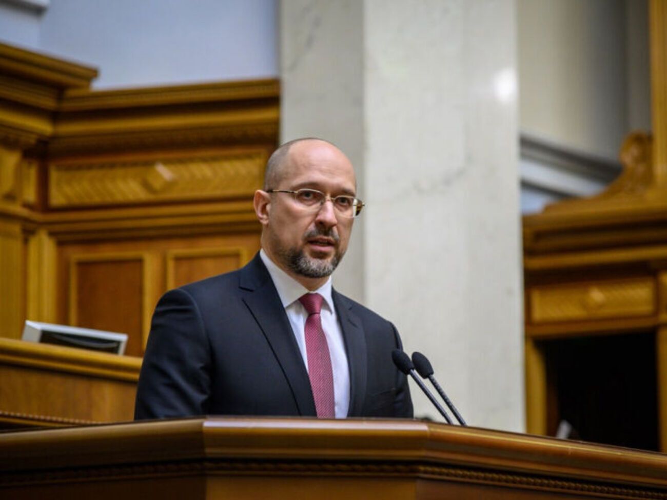 Шмигаль назвав кількість ліжок, зайнятих у лікарнях для інфікованих коронавірусом