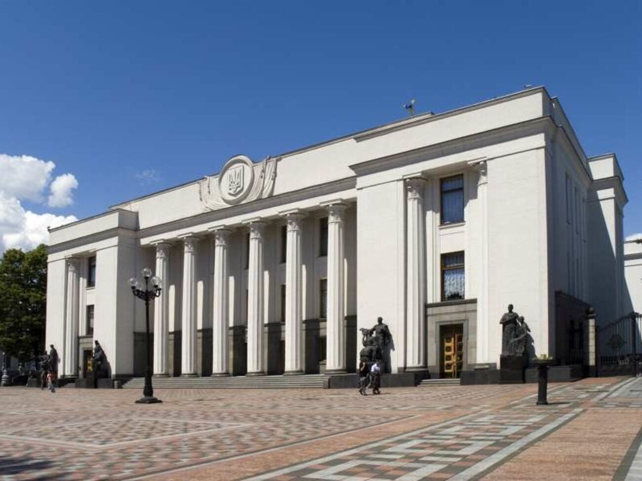 Проект постановления поддержали 308 нардепов