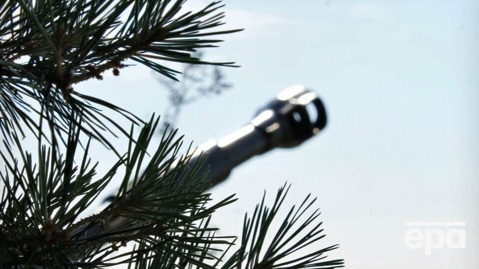 За даними української розвідки, командування окупаційних військ приховано розміщує в ОРДЛО великокаліберну зброю