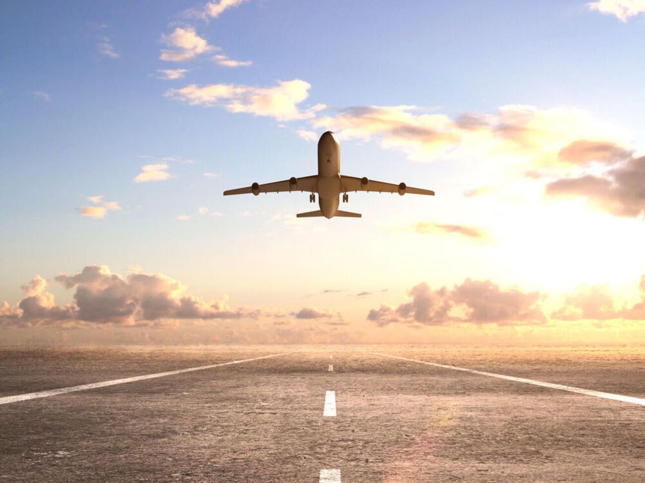 С открытием новой полосы аэропорт сможет принимать рейсы при любых погодных условиях