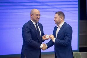 Шмигаль (ліворуч) вніс подання про призначення Монастирського главою МВС