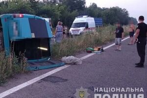 Водитель пытался избежать столкновения с автомобильной шиной