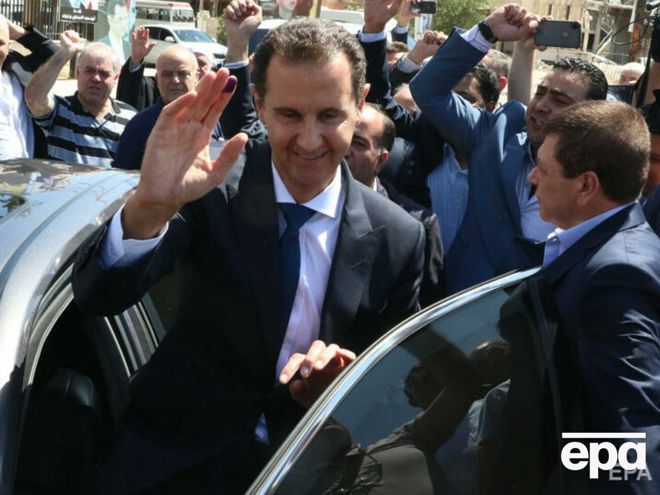 Асад занимает должность президента Сирии с 2000 года