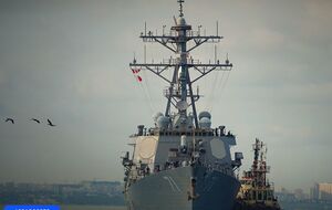 Эсминец Ross зашел в Черное море в июне