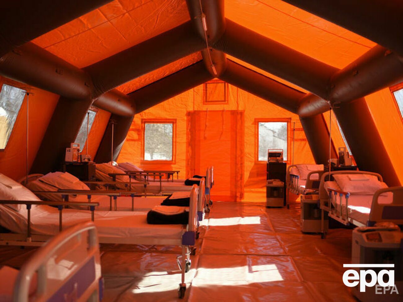 За сутки в Украине с коронавирусом&nbsp;госпитализированы 382 человека