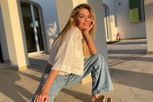 У дискографії Брежнєвої чотири студійні альбоми