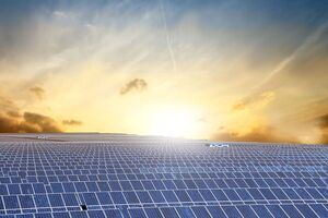 Если не развивать возобновляемую энергетику, то через несколько лет стране придется импортировать электроэнергию, отметил главный банкир по направлениям энергетики и инфраструктуры в Black Sea Trade & Development Bank