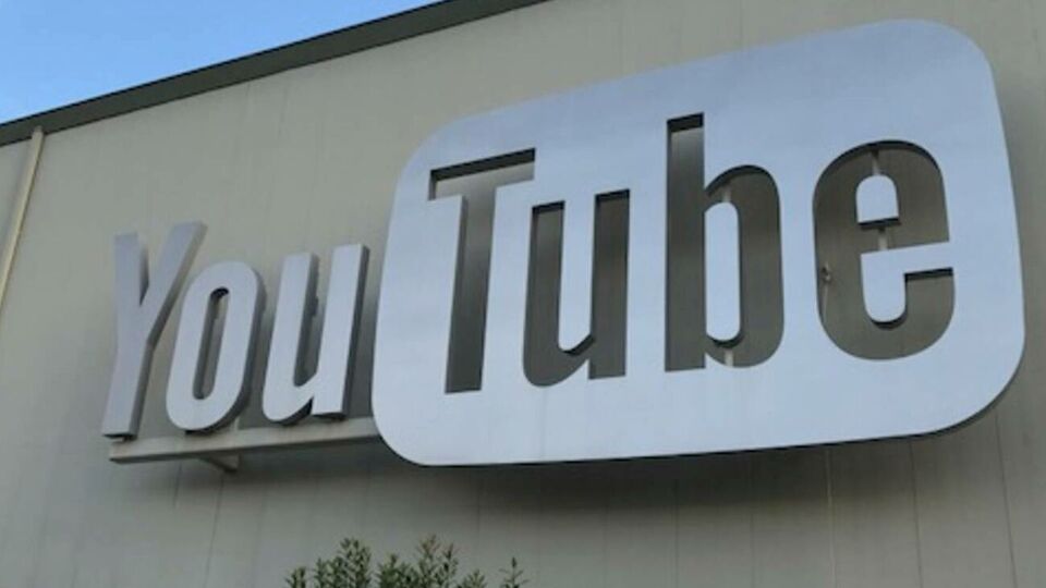 Роскомнадзор считает, что YouTube цензурирует российские СМИ