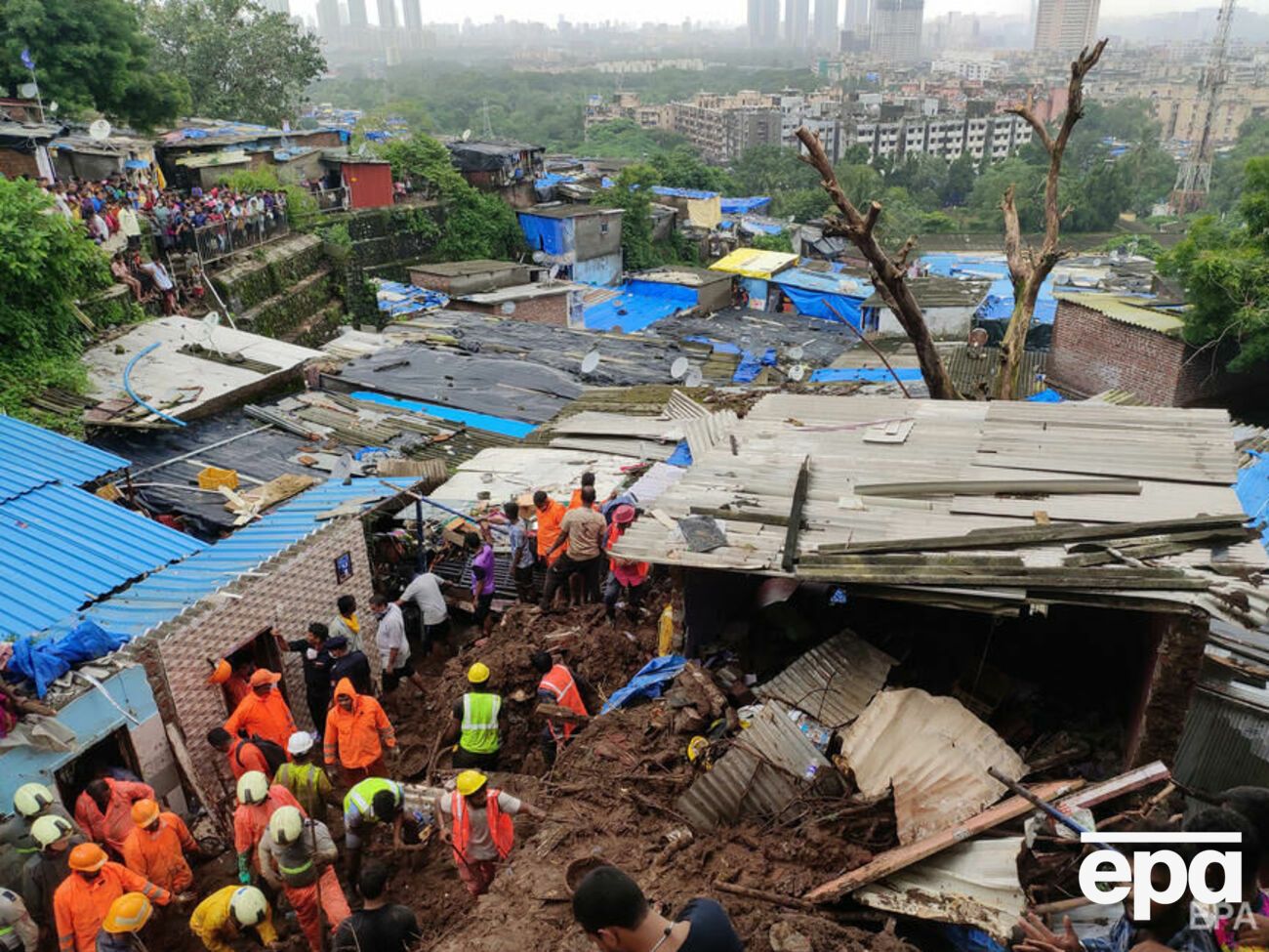 Большинство людей погибли из-за обрушений