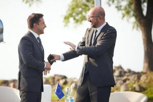 Зеленский обсудил с Мишелем подготовку саммита Украина – ЕС