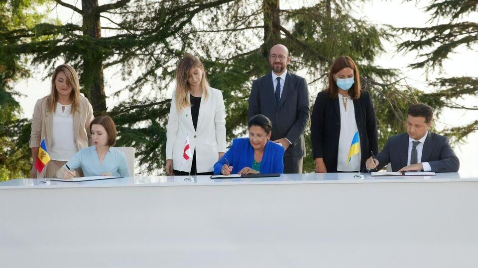 Президенты Украины, Грузии и Молдовы договорились сотрудничать для обеспечения безопасности в Черноморском регионе