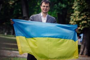 Гетманцев считает, что в цивилизованном обществе бизнес "не должен скрываться"