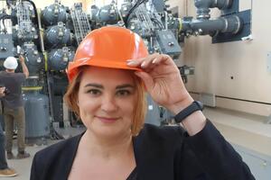 У 2012–2018 роках Буймістер працювала директоркою компанії, що входить у корпорацію ІСД