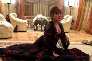 Навесні 2021 року Проклова заявила, що в 15 років стала об'єктом сексуальних домагань із боку знаменитого актора