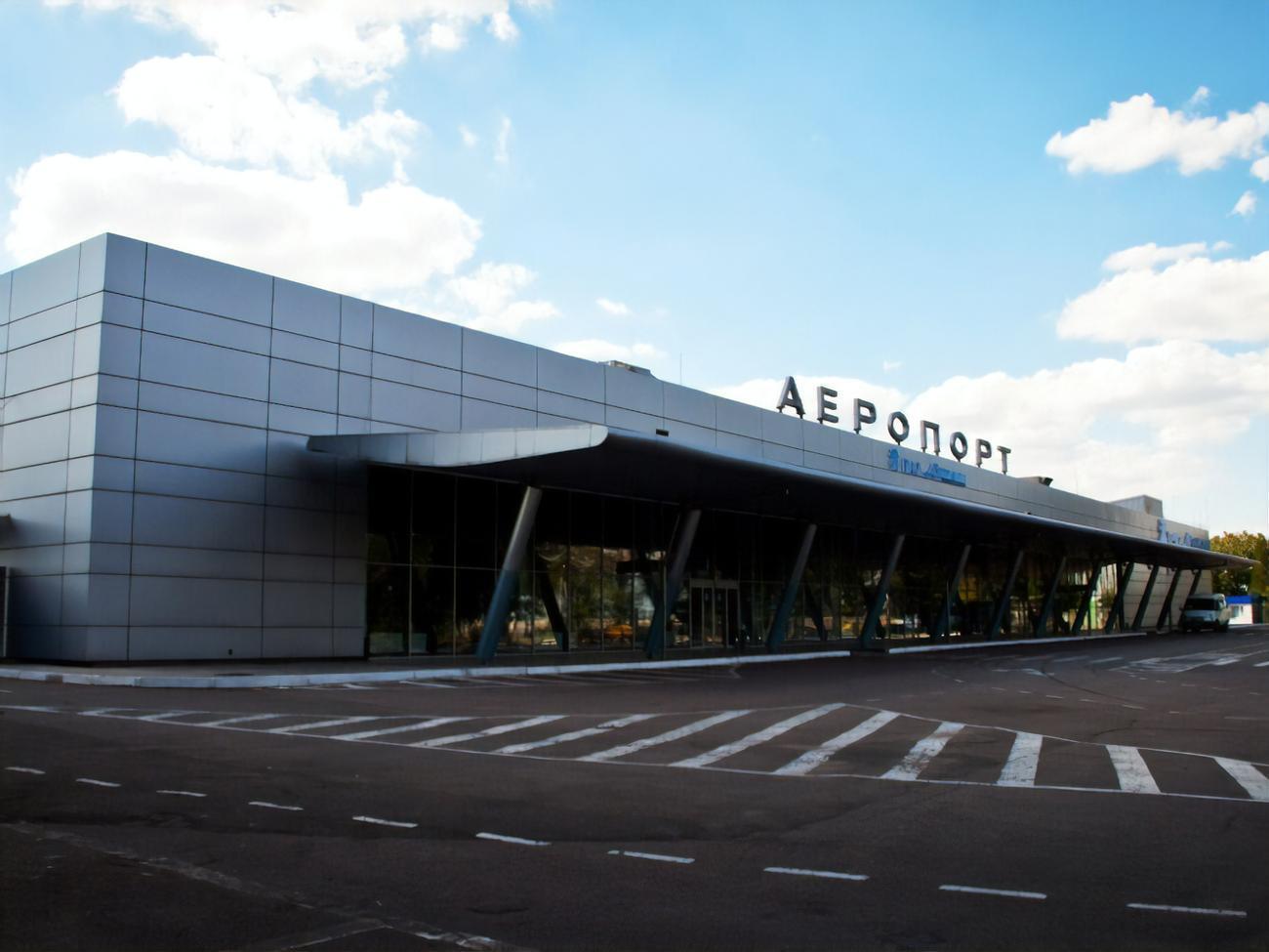 Мариупольский аэропорт не восстанавливали из соображений безопасности
