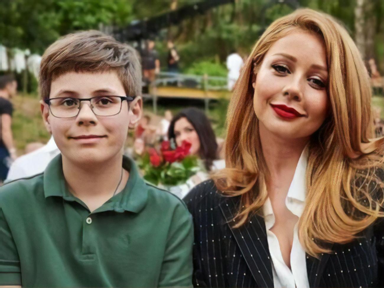 Сын Тины Кароль Вениамин учится в Лондоне, а на летние каникулы приезжает к матери в Украину