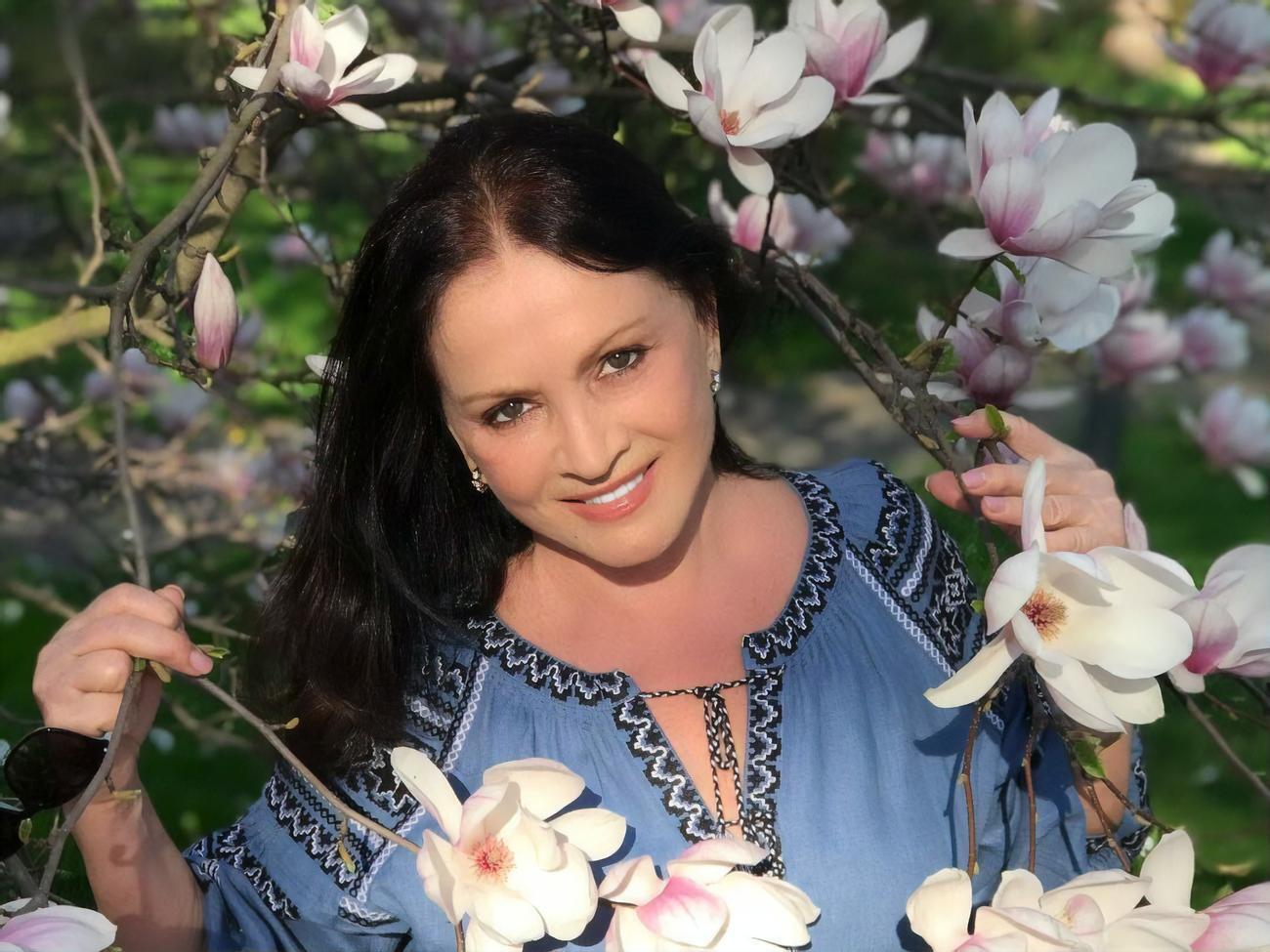 Ротару вирушила на відпочинок