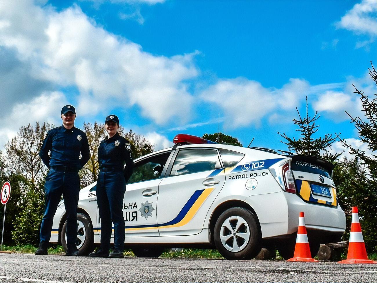 У вихідні та святкові дні до відбування служби залучатимуть додаткові наряди поліції