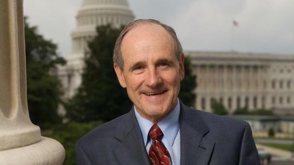 Ни один член Конгресса США не поддерживает достройку "Северного потока – 2", отметил Риш