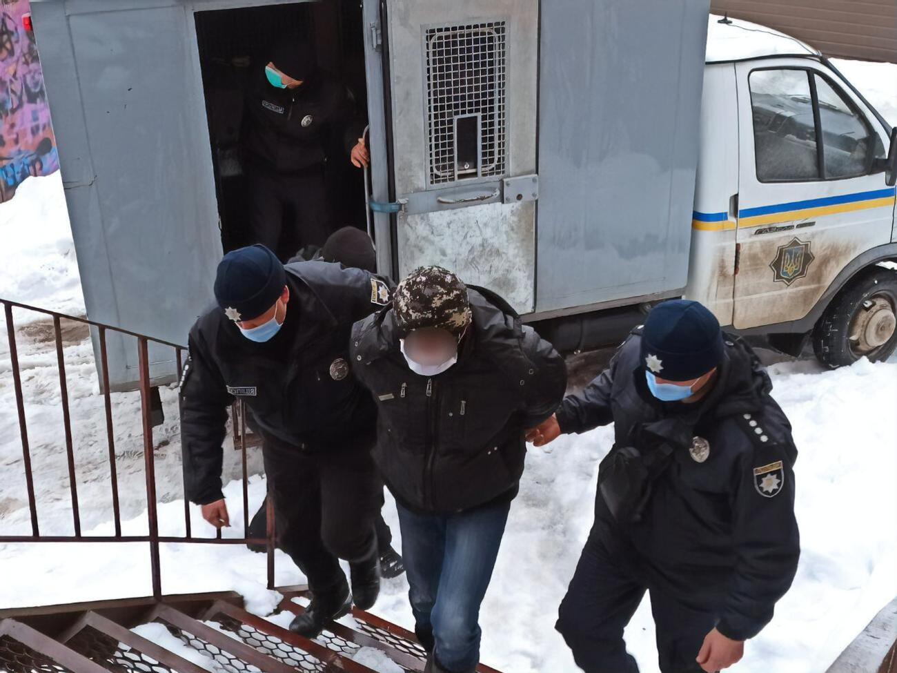 Затриманий після підпалу чоловік заявив, що хотів помститися власнику "Епіцентру"