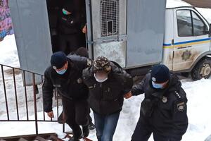 Задержанный после поджога мужчина заявил, что хотел отомстить владельцу "Эпицентра"