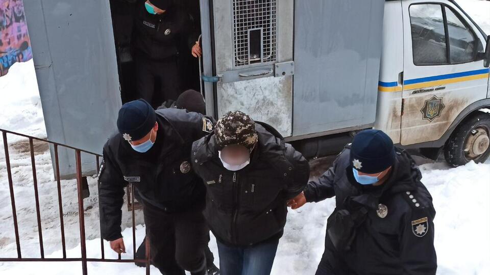 Задержанный после поджога мужчина заявил, что хотел отомстить владельцу "Эпицентра"