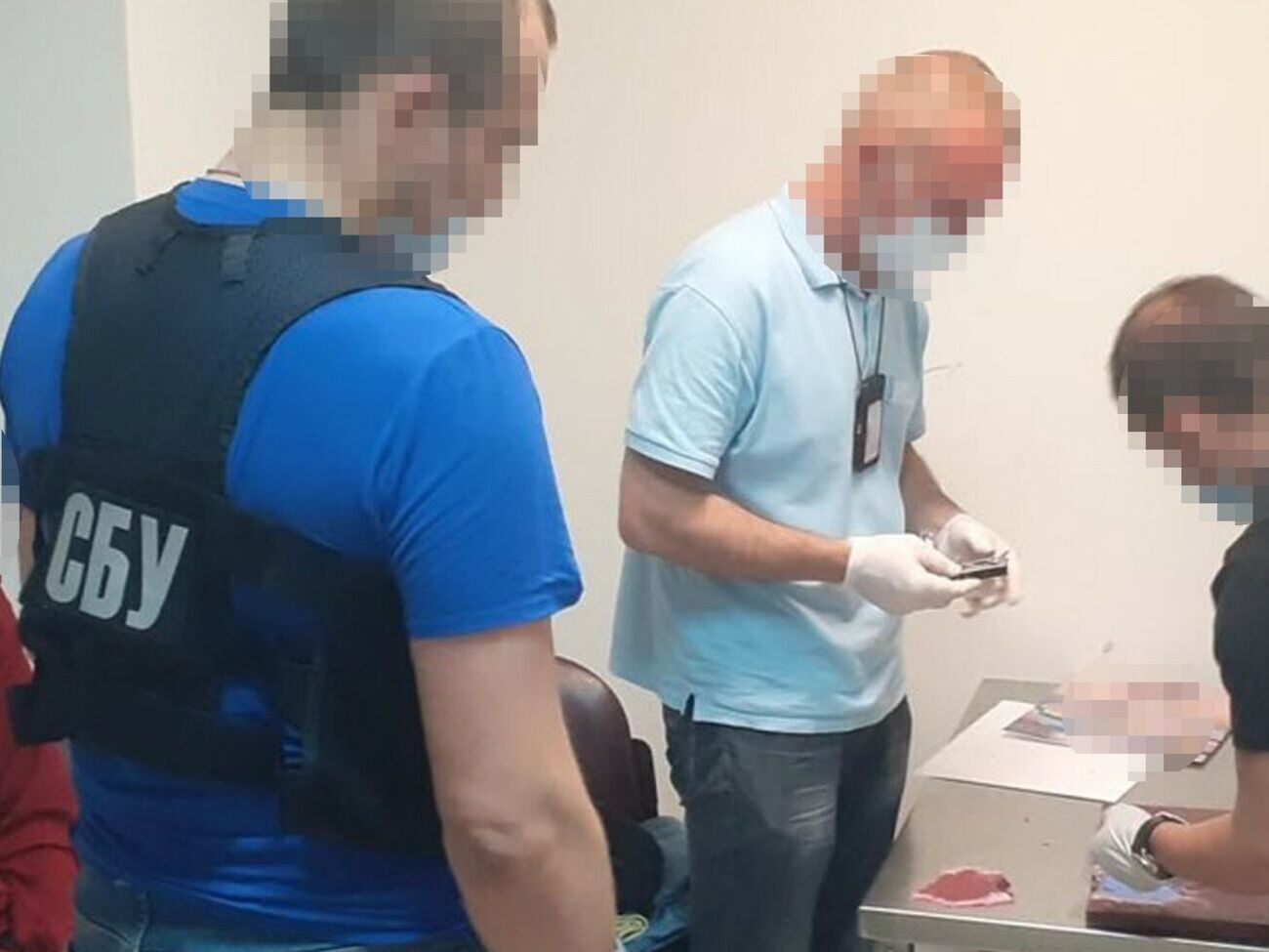 Затриманих іноземців правоохоронці повідомили про підозру