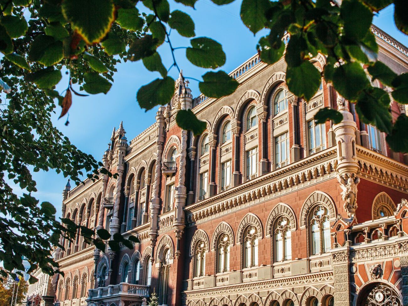 Прогноз Національного банку передбачає подальше підвищення облікової ставки до 8,5%