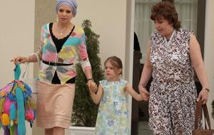 Телеканал "1+1" 19 липня показав серіал "Свати" в українському дубляжі, а 22-го повернув серіалу російське звучання