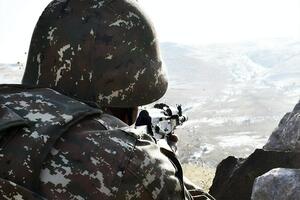 Міноборони Азербайджану заявило, що військовий загинув від пострілу снайпера