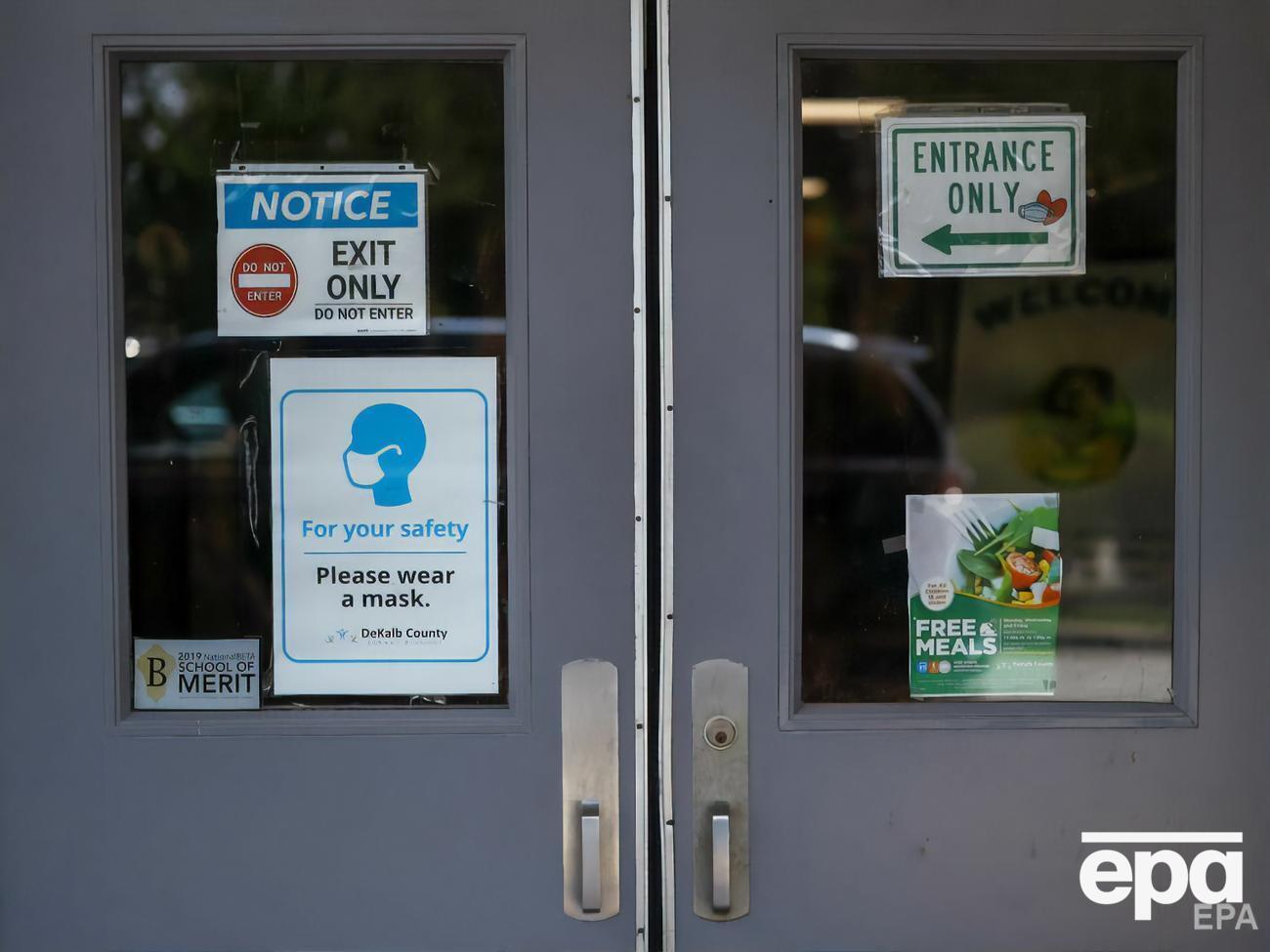 США зараз на першому місці у світі за кількістю підтверджених випадків COVID-19