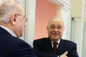 Петросян и его жена сделали обе прививки от коронавируса