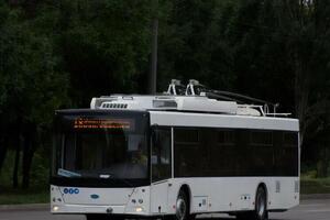 Мобільні пункти вакцинації у Кропивницькому можуть обладнати в тролейбусах і автобусах