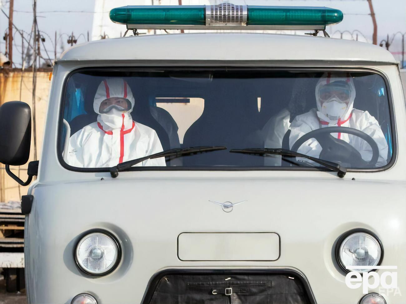 Третью дозу собираются колоть препаратом от Pfizer