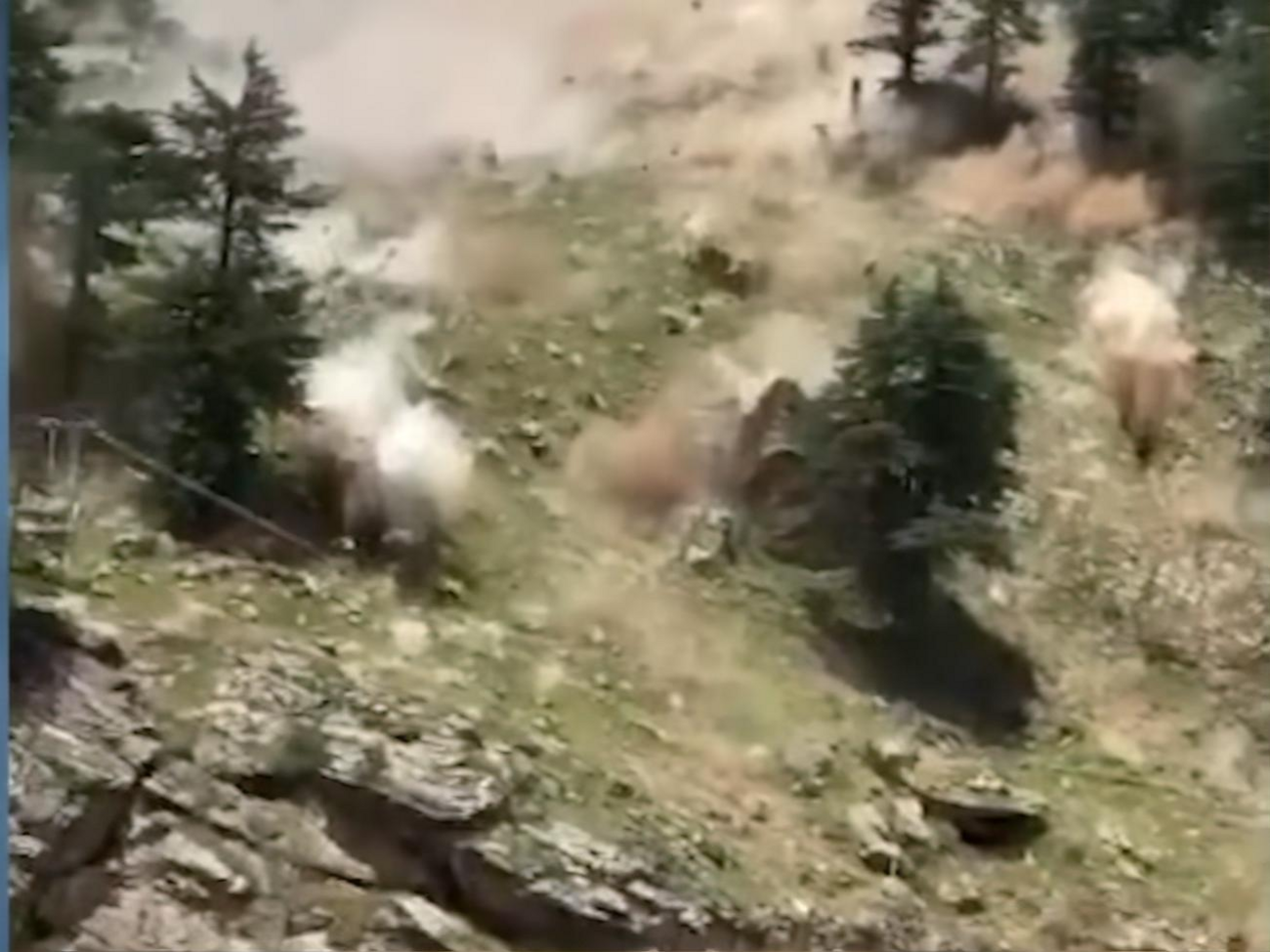 Ще мінімум двоє людей дістали поранення