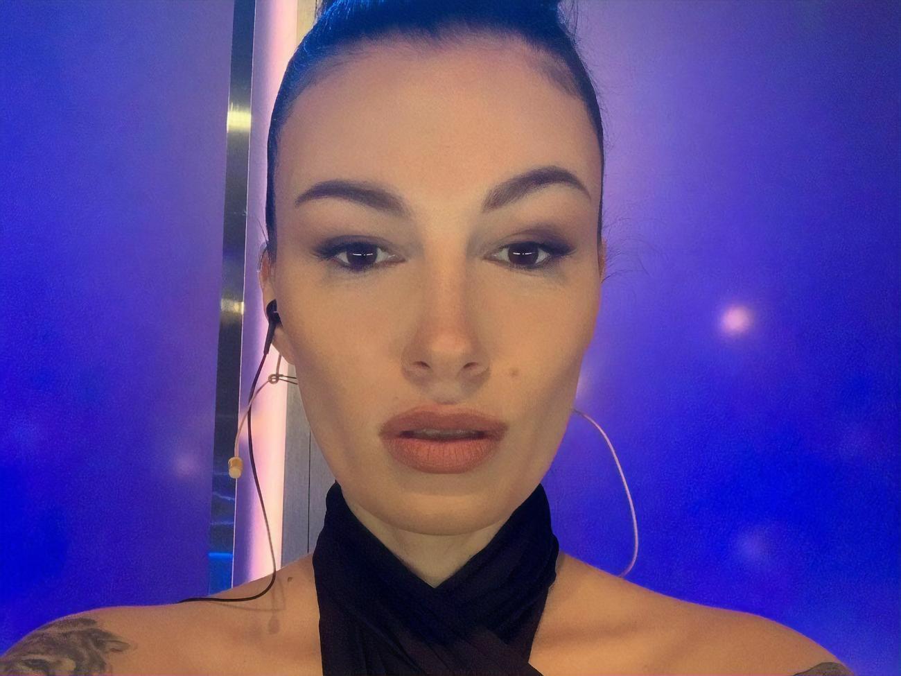 За словами Приходько, їй до вподоби серіал "Бригада" і творчість Віктора Цоя