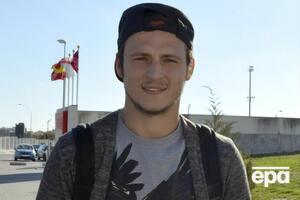 По данным СМИ, из-за недовольства фанатов был заморожен трансфер Зозули