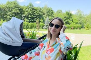 Репяхова сняла ролик в качестве модели