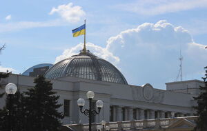 На выборах в парламент 24,1% украинцев намерены поддержать "Слугу народа"