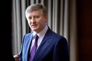 Яхта не имеет ничего общего с Ринатом Ахметовым и/или контролируемыми им компаниями, отметила пресс-секретарь