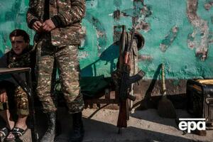 Азербайджанські військові повідомили про поранення двох військовослужбовців
